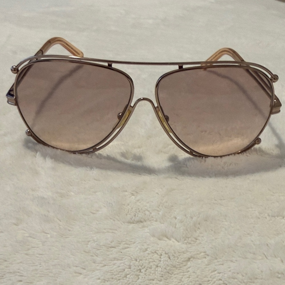 Chloe Aviator Sunglasses with Rose-Tinted Gradient Lenses